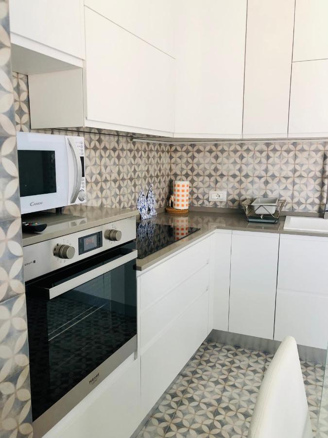 Sotto Il Faro Apartment ตอร์เรกันเน ภายนอก รูปภาพ