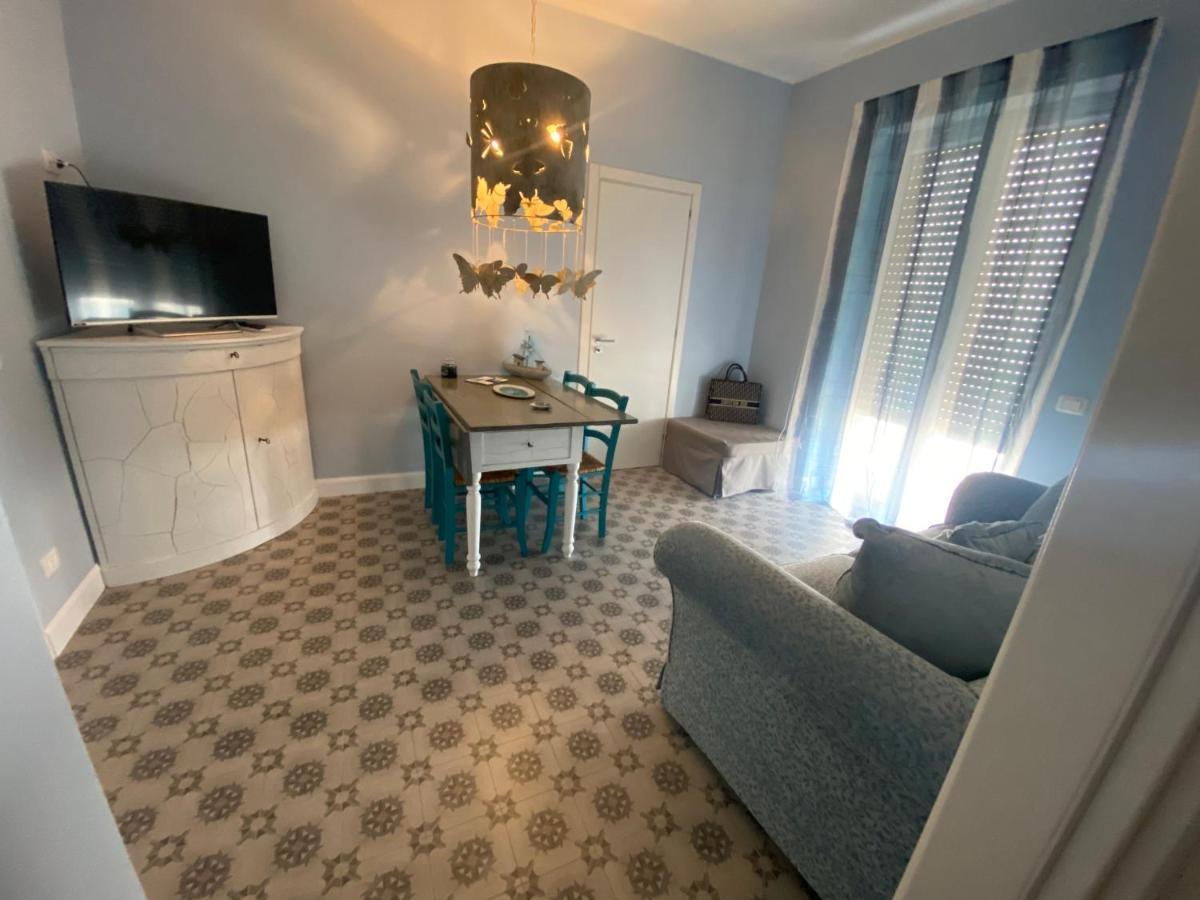 Sotto Il Faro Apartment ตอร์เรกันเน ภายนอก รูปภาพ